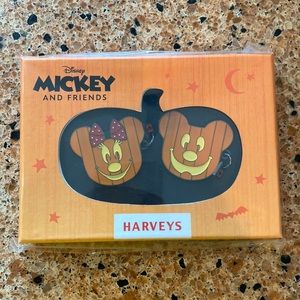 Harvey’s Mickey and friends pumpkin pins